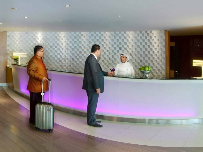 Фото Novotel Suites