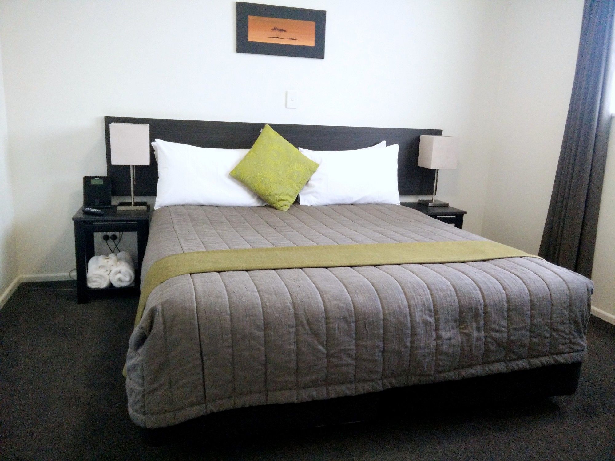 Фото Airport Palms Motel