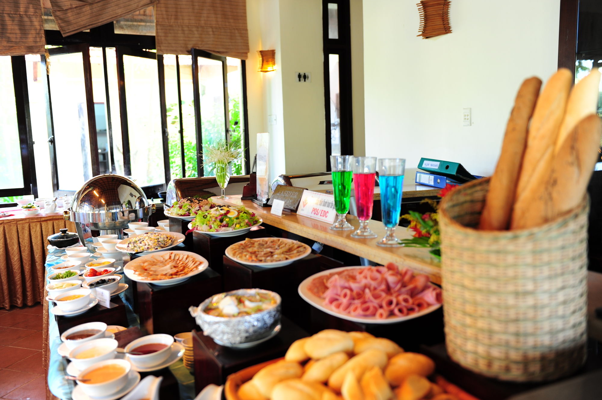 Фото L'Azure Resort and SPA