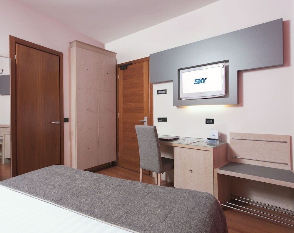 Фото Hotel Victoria Frontemare