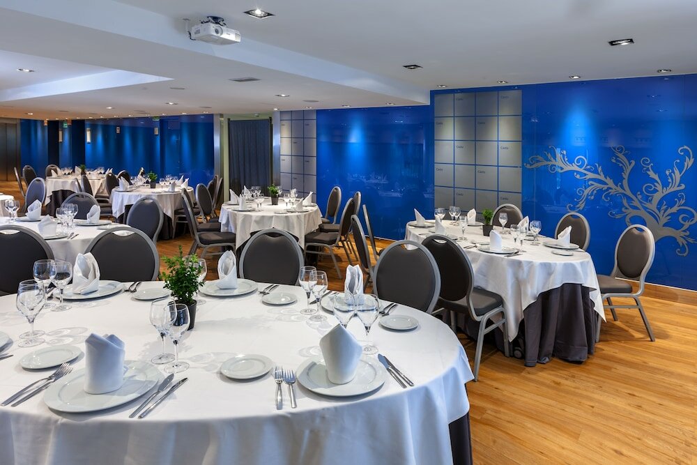 Фото Occidental Cádiz