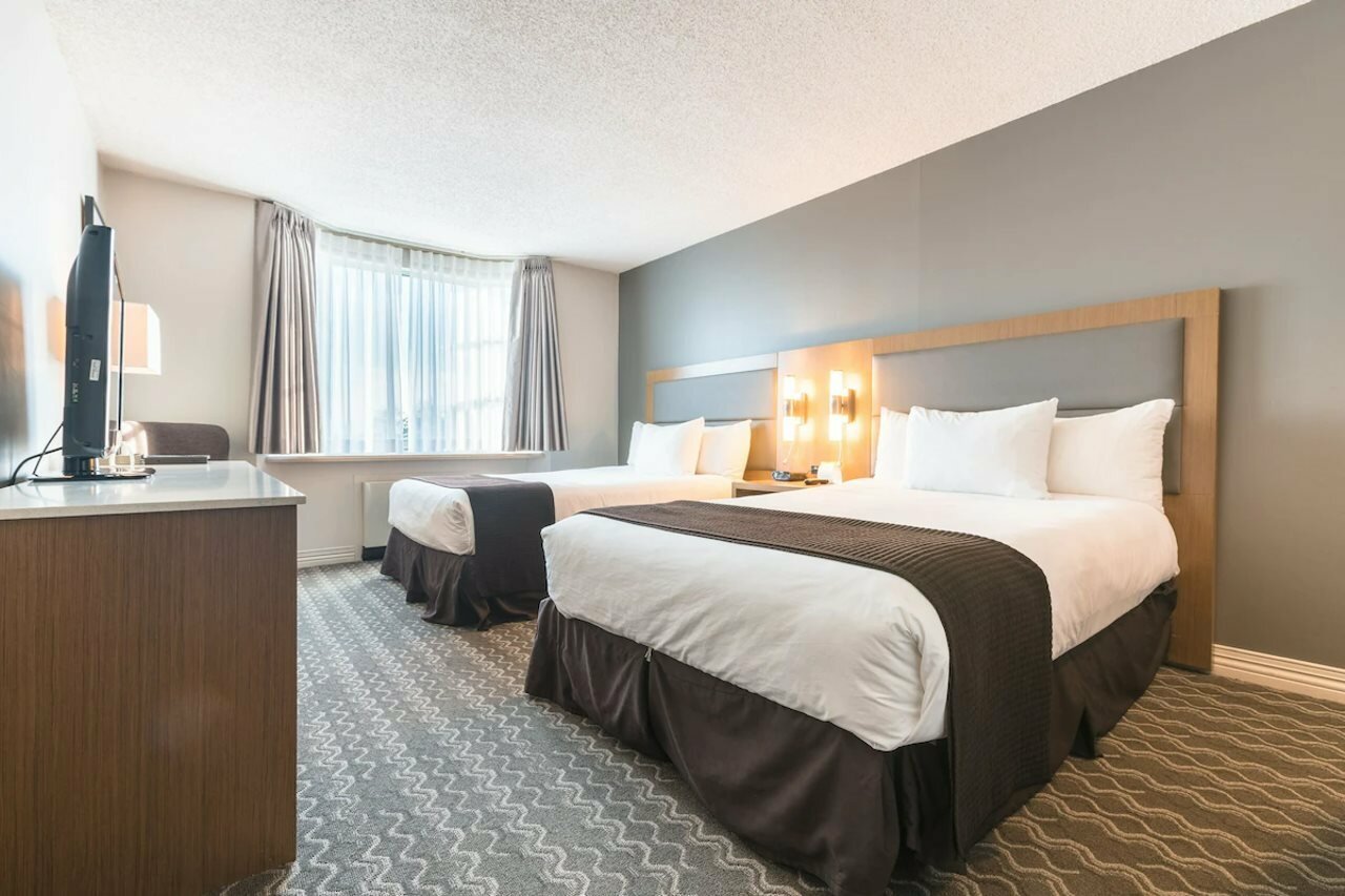 Фото Best Western Plus Vancouver Airport Hotel