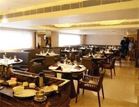 Фото Monotel Luxury Business Hotel