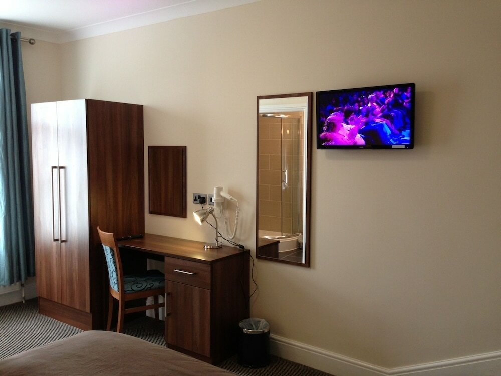 Фото Ely House Hotel