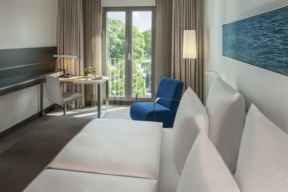 Фото Dorint Hotel Hamburg-Eppendorf