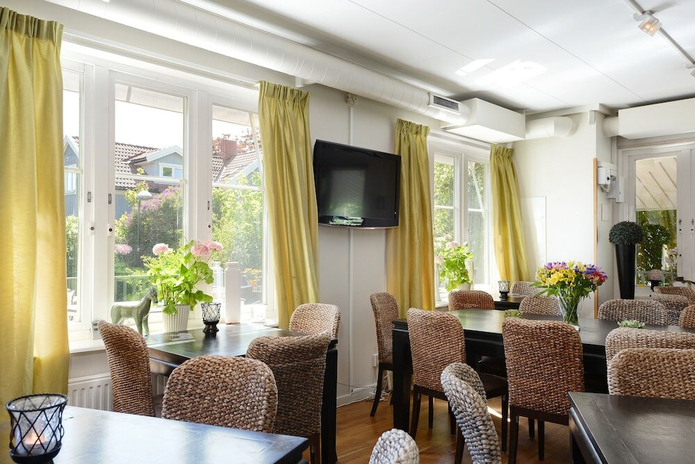 Фото Maude's Hotel Enskede Stockholm