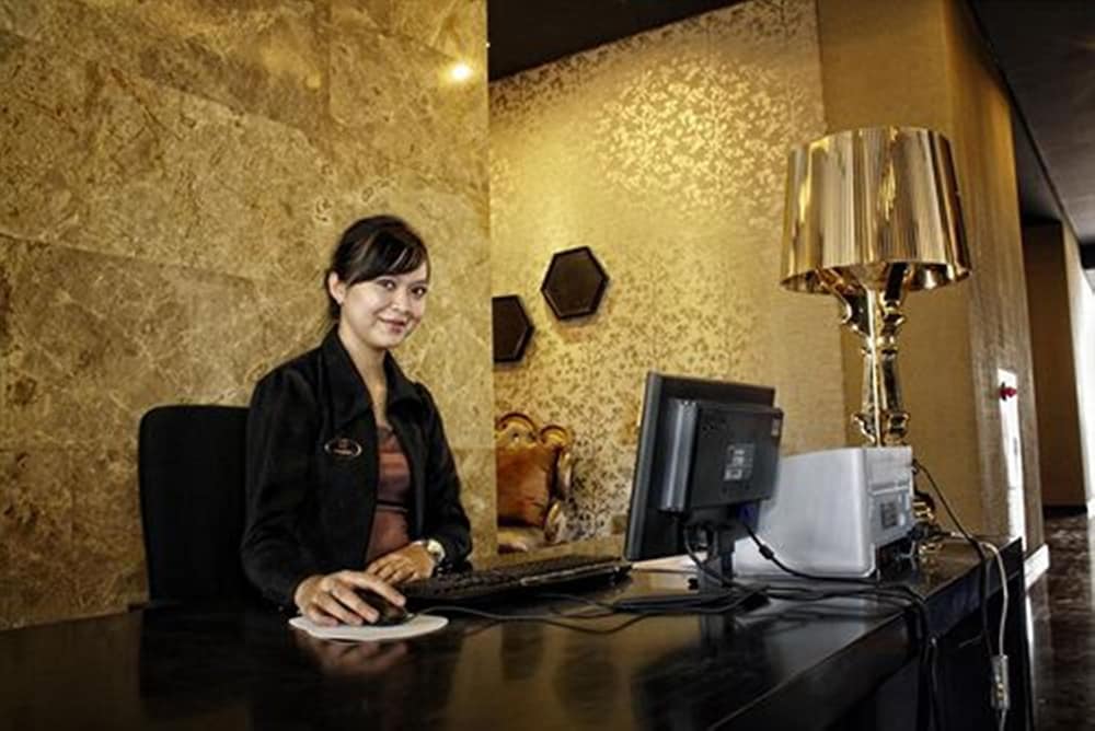 Фото Amaroossa Hotel Bandung