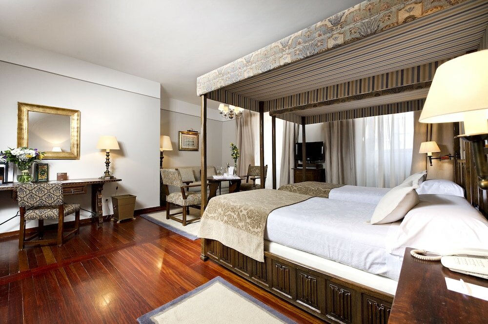 Фото Parador de Santiago de Compostela