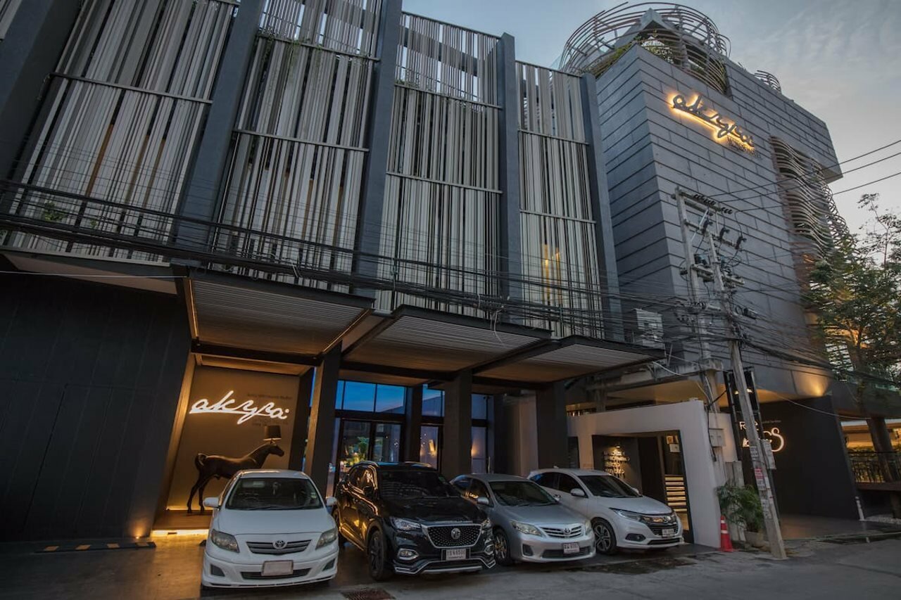 Фото Akyra Manor Chiang Mai