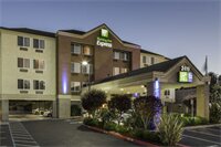 Фото Holiday Inn Express Castro Valley - East Bay, an Ihg Hotel