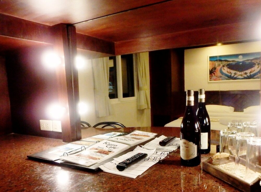 Фото Karon Cafe Inn