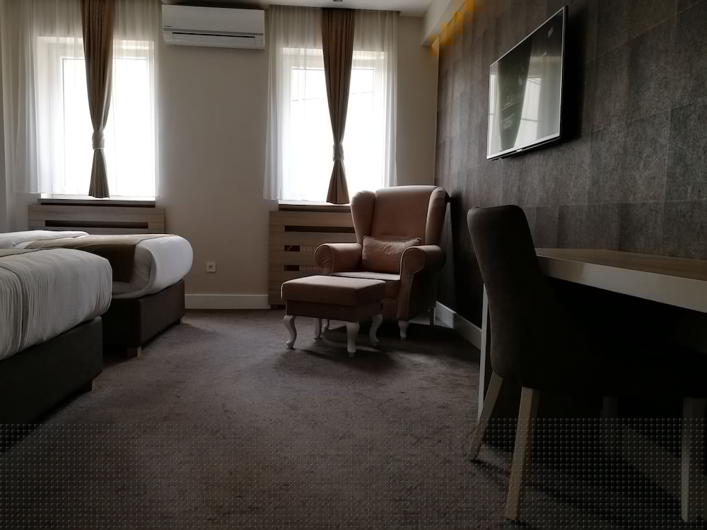 Фото Hotel Ideja