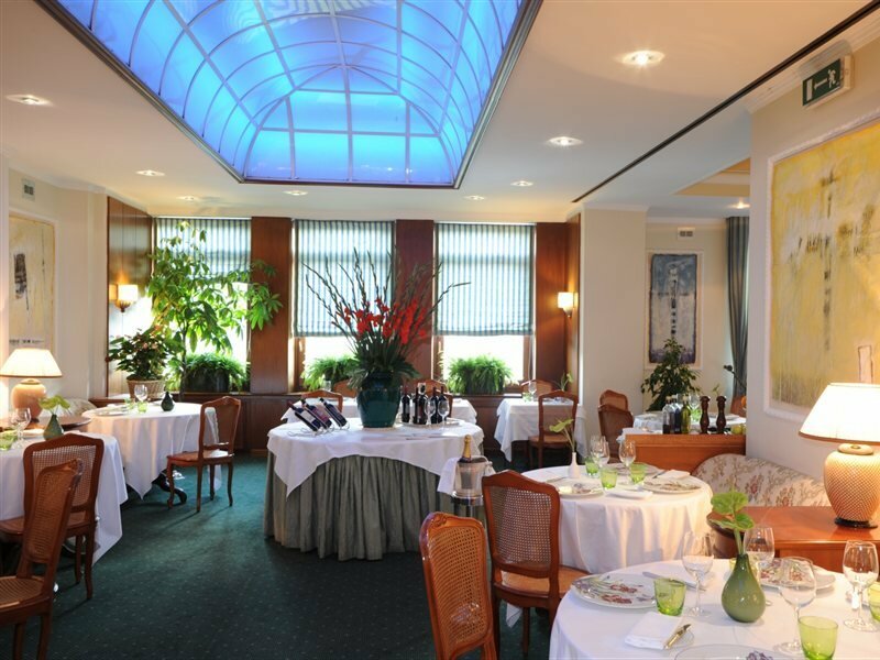 Фото Plaza Hotel Lucchesi