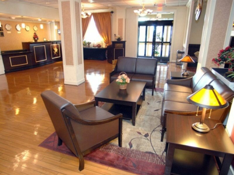 Фото Best Western Plus Grosvenor Airport Hotel