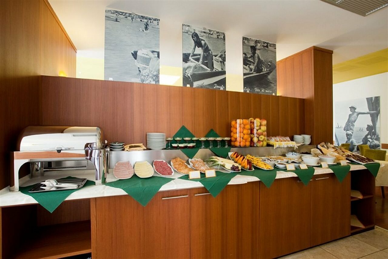 Фото Hotel Vienna