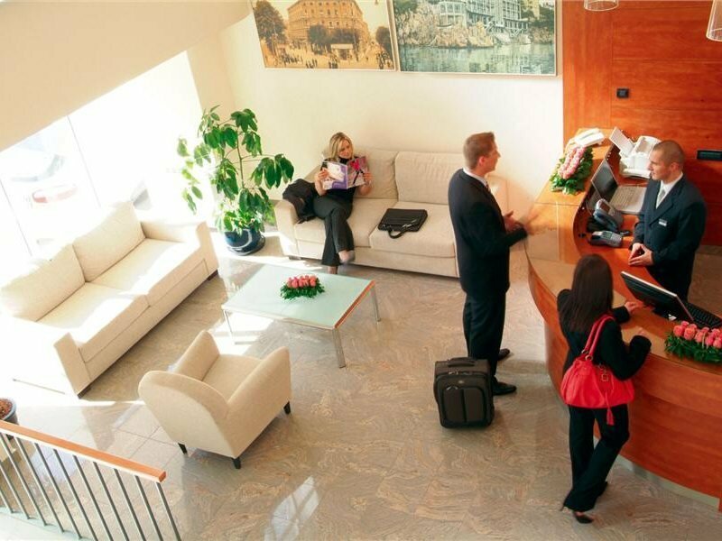 Фото Hotel Neboder