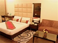 Фото Hotel Amrapali Grand