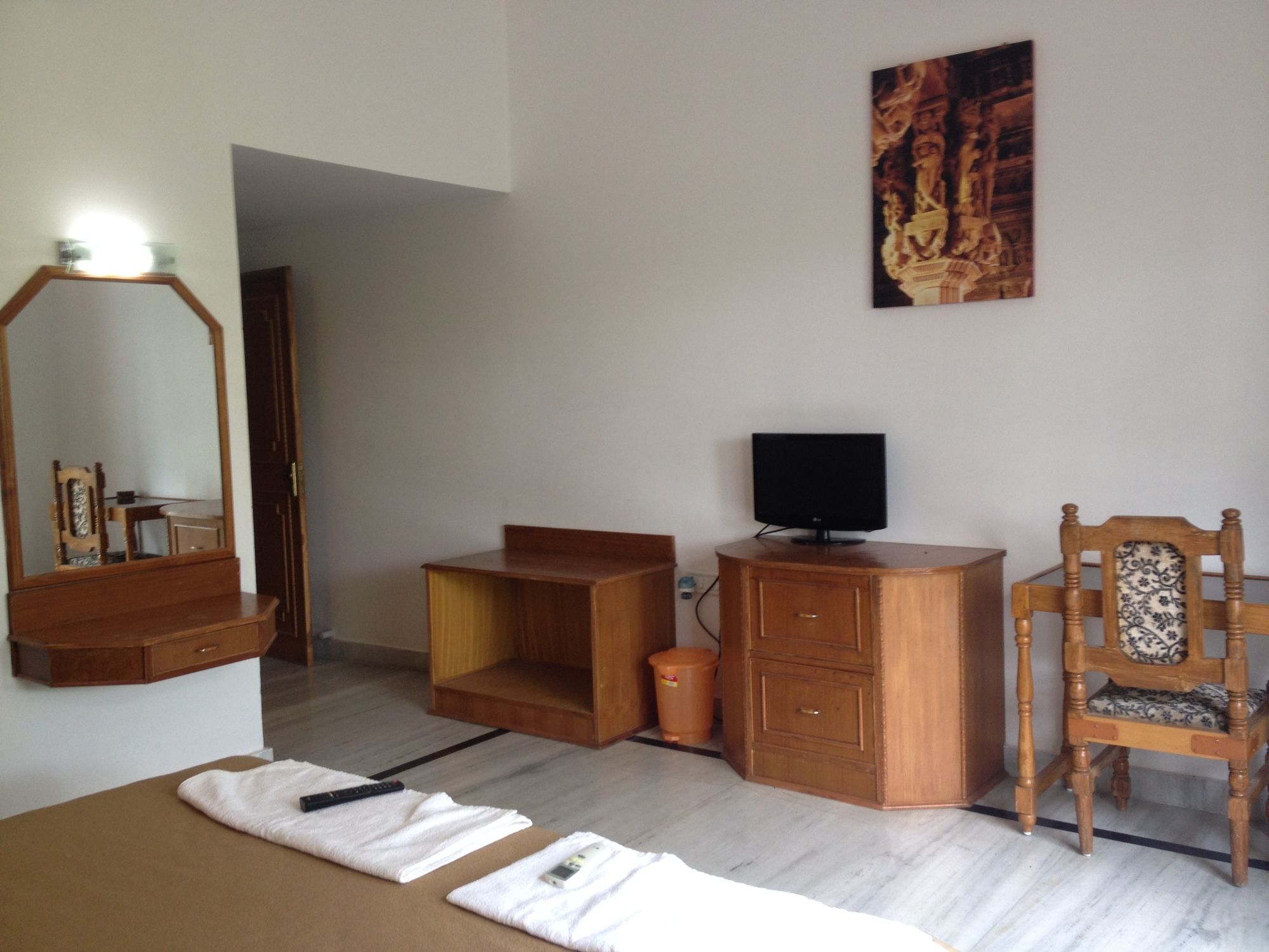 Фото Hotel Isabel Palace