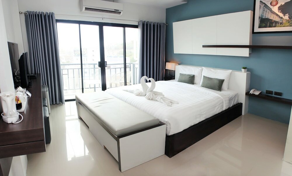 Фото The Artist House