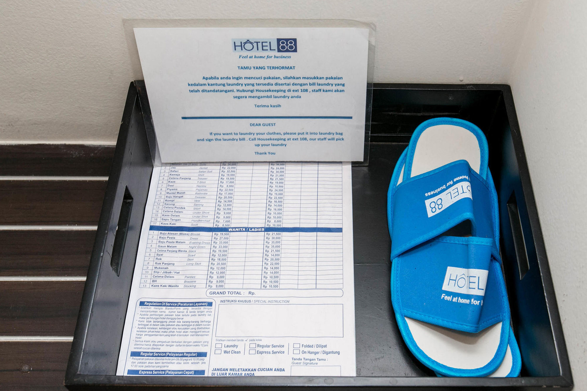 Фото Hotel 88 Embong Kenongo