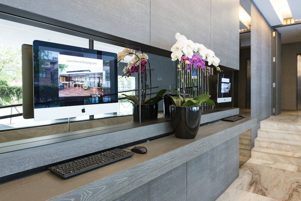 Фото Louis Kienne Serviced Residences