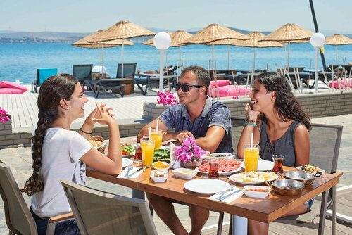 Гостиница Altin Yunus Apart Beach Plus в Чешме