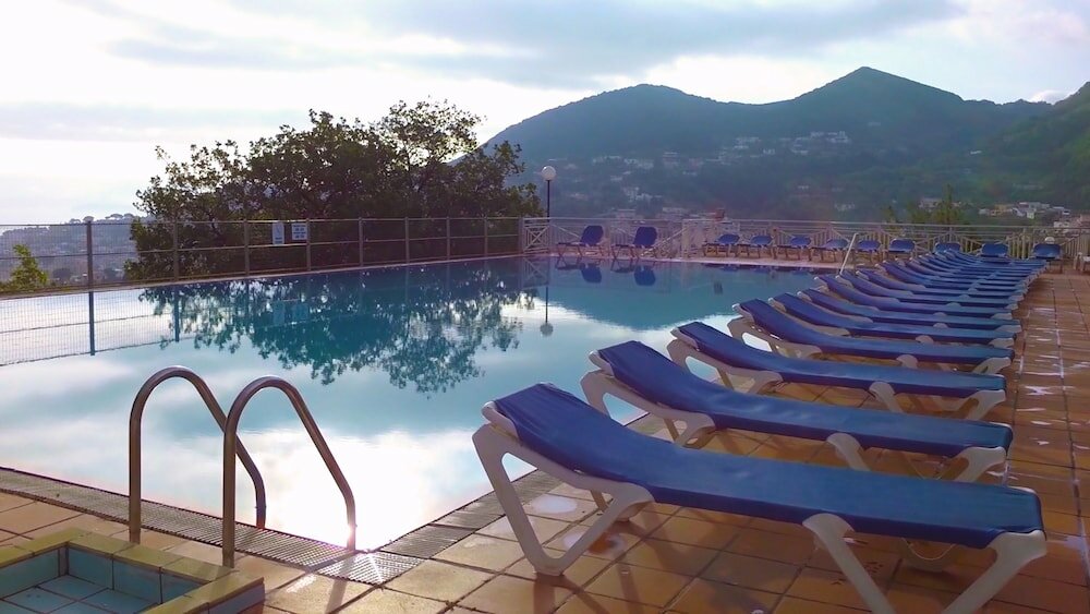 Фото Suisse Thermal Village