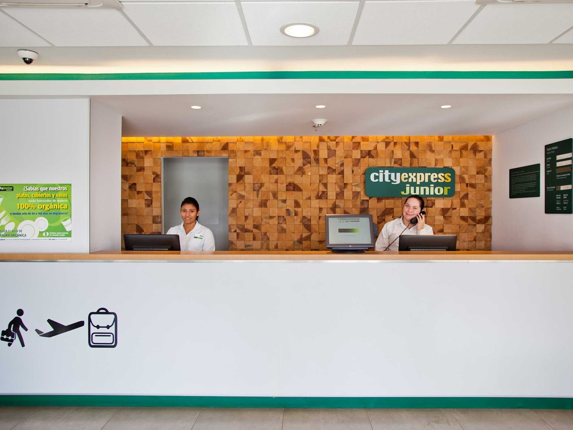 Фото City Express Junior Aguascalientes Centro