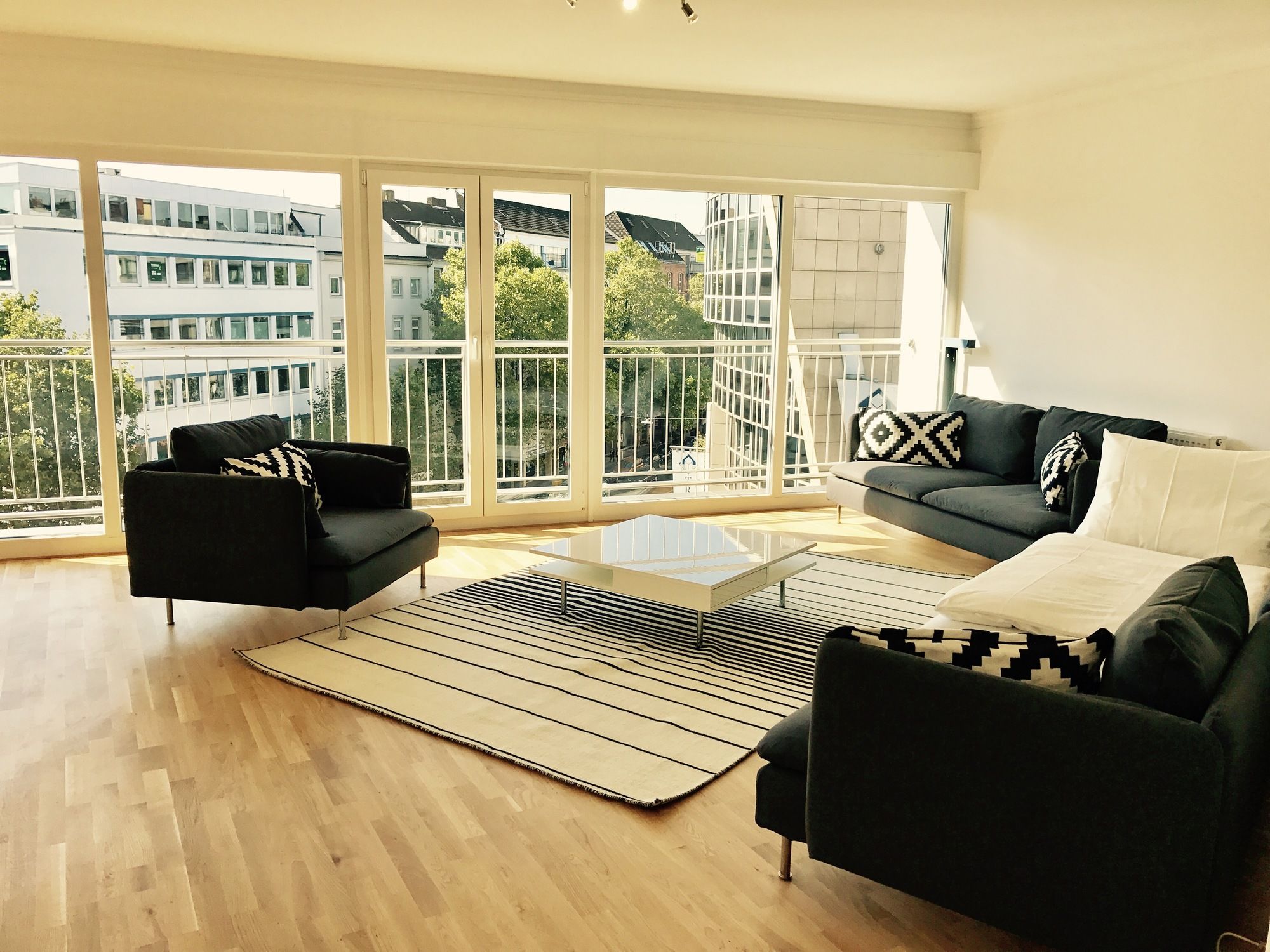 Фото Aparthouse Graf-Adolf