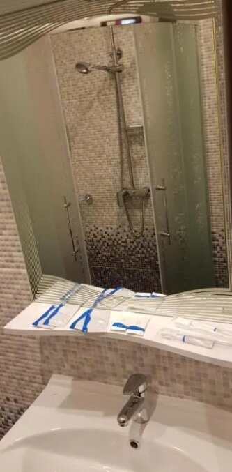 Фото Гостиница на Новомарьинской