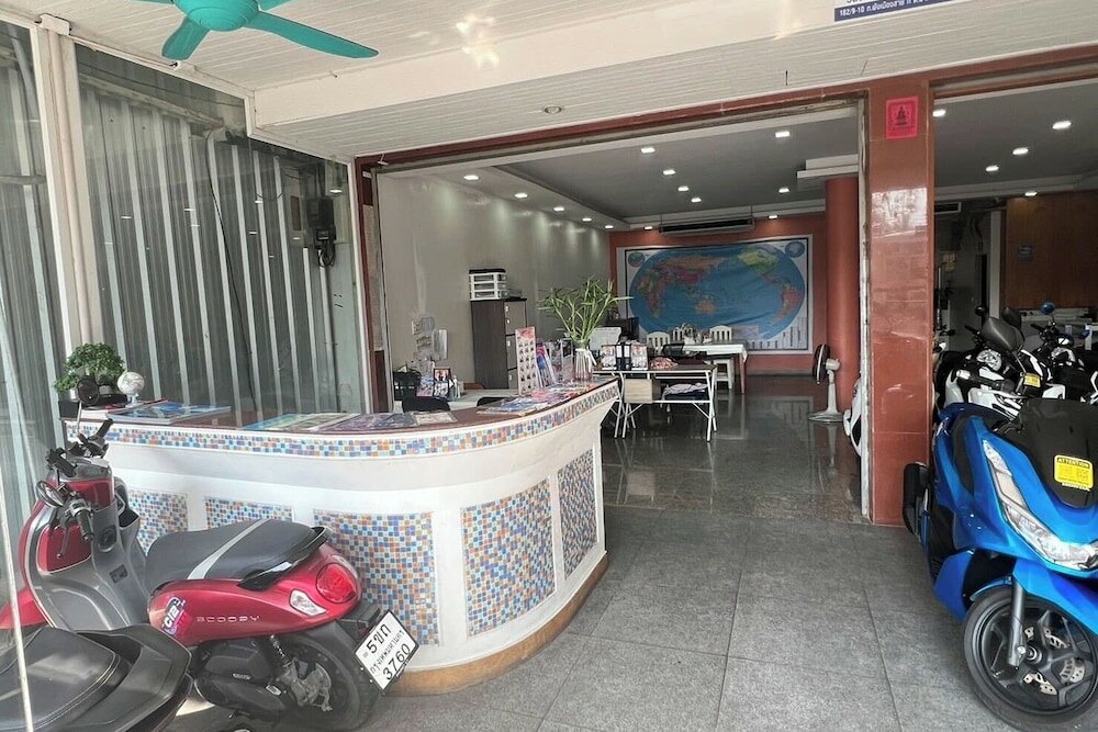 Фото One World One Home Patong 1