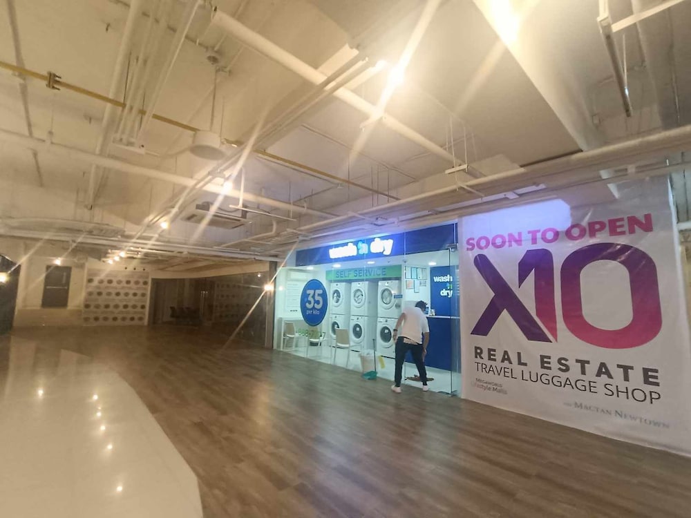 Фото 8 Newtown Boulevard