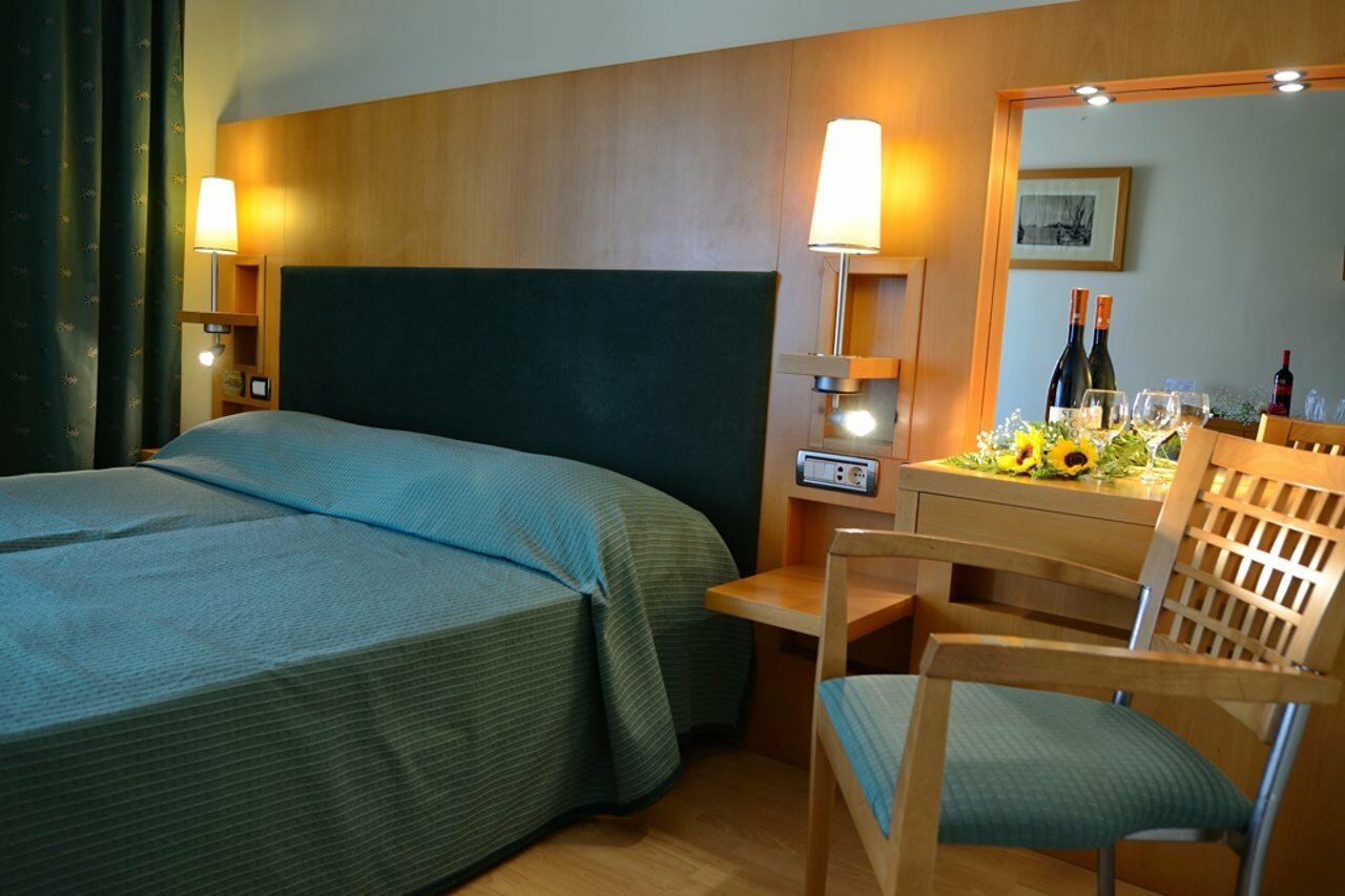 Фото Maritina Hotel