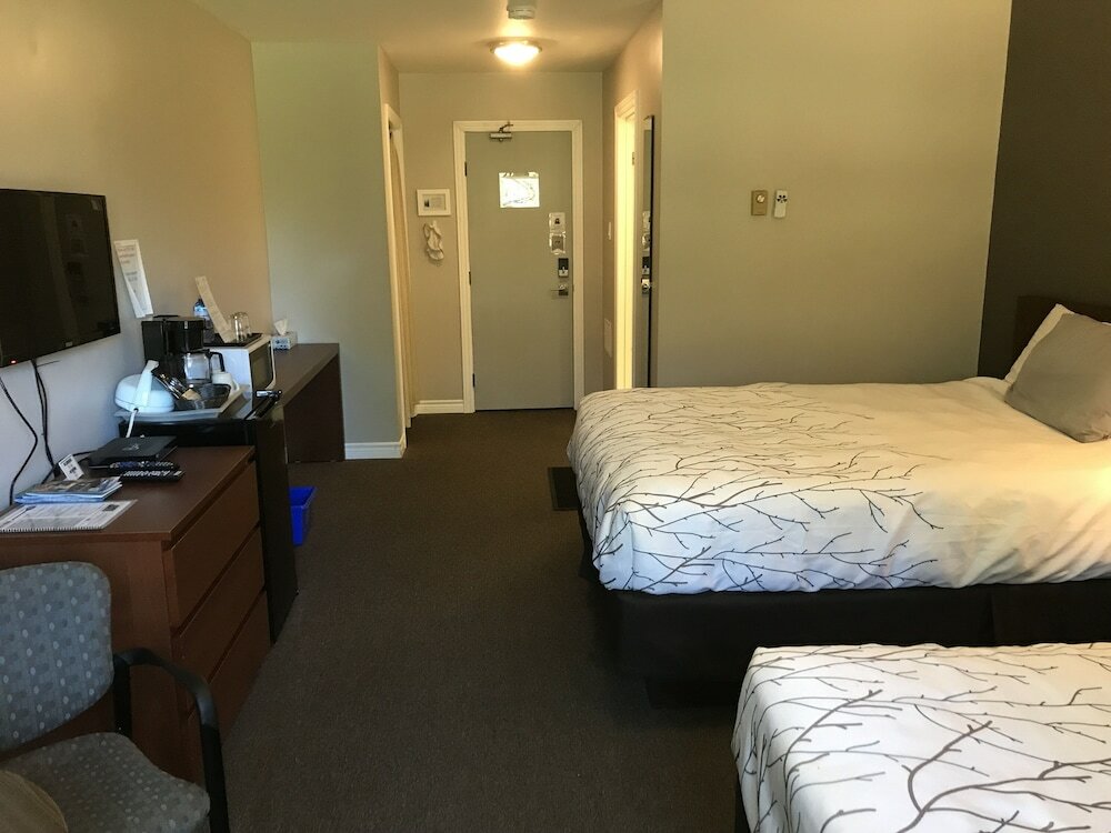 Фото Hush Lodge & Cottages