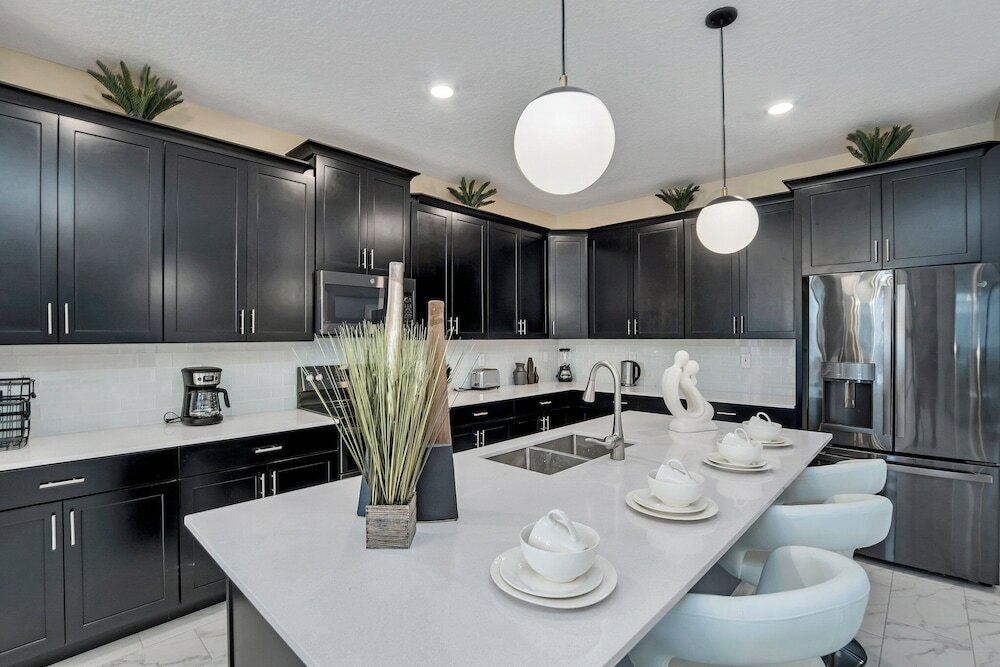 Фото Fantasia @ Storey Lake by Shine Villas № 408