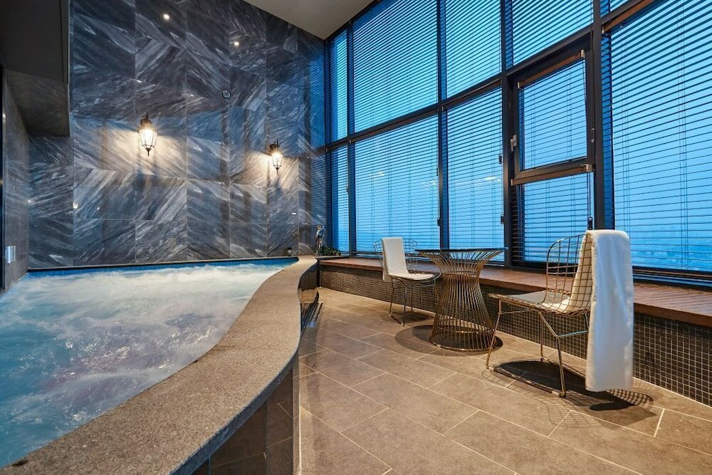 Фото Partyz Hotel