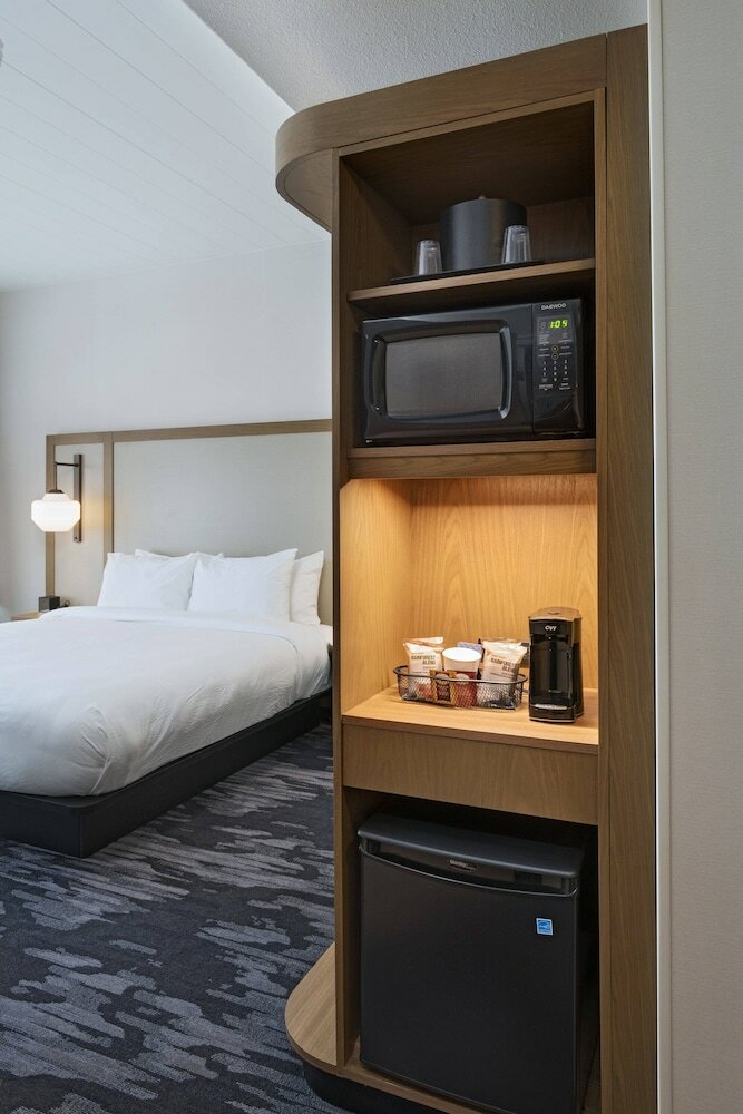 Фото Fairfield Inn & Suites by Marriott St. Louis Downtown