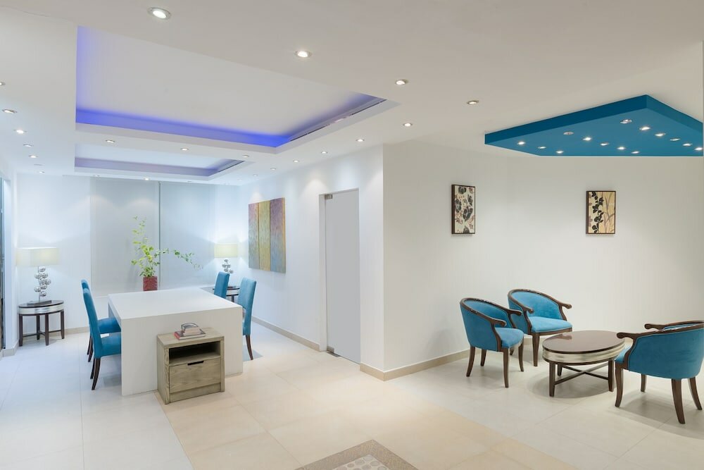 Фото Al Hail Waves Hotel Managed by Centara