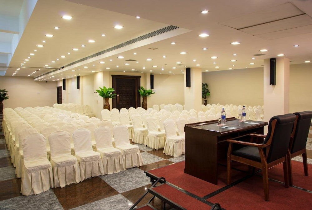 Фото Jc Residency Madurai