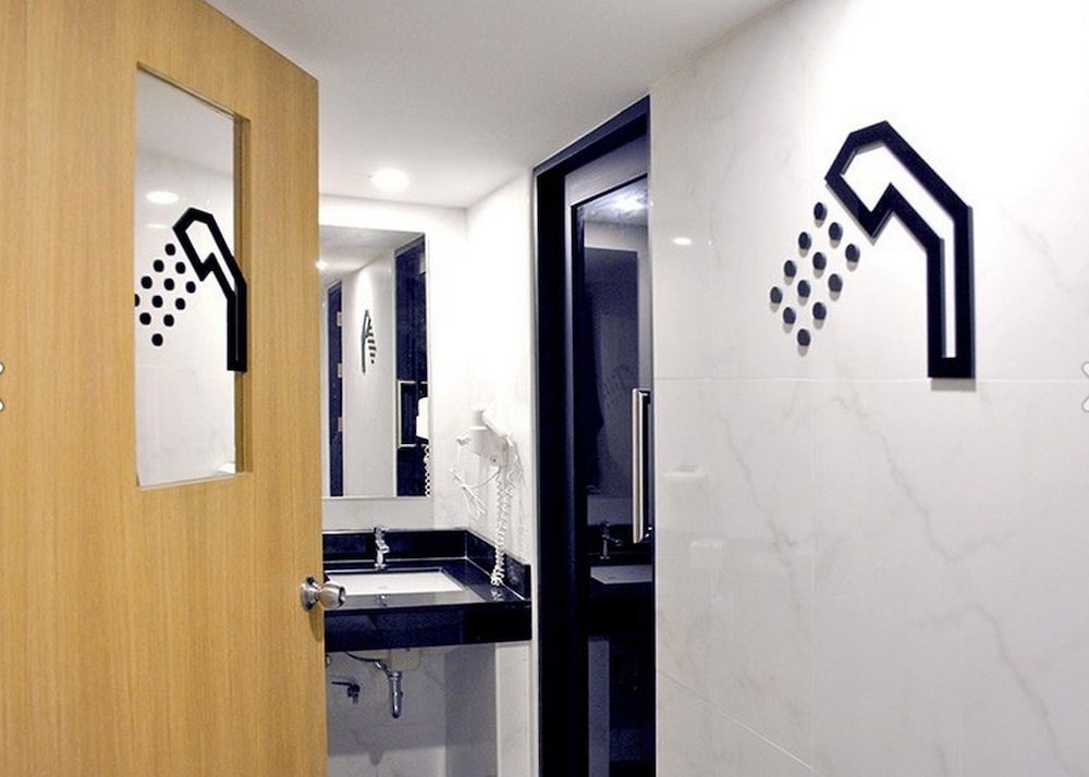 Фото My Hostel Ratchada