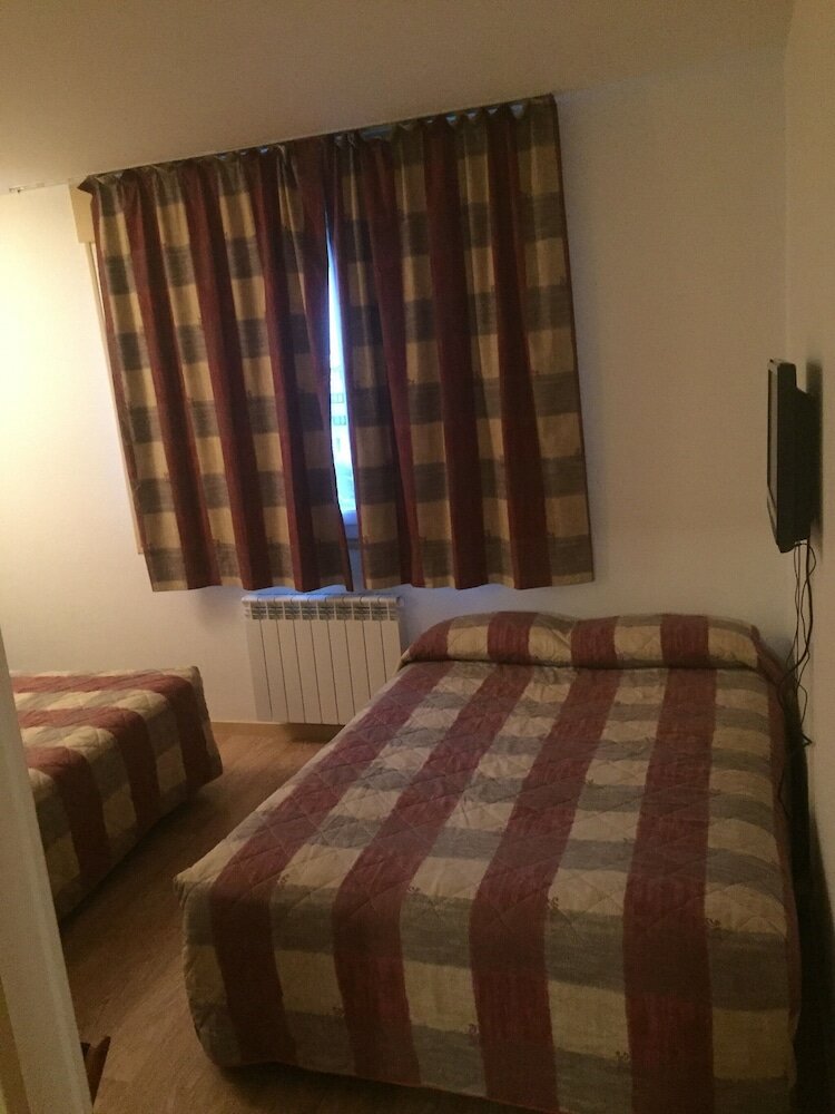 Фото Hotel Le Boischaut - Citotel Chateauroux