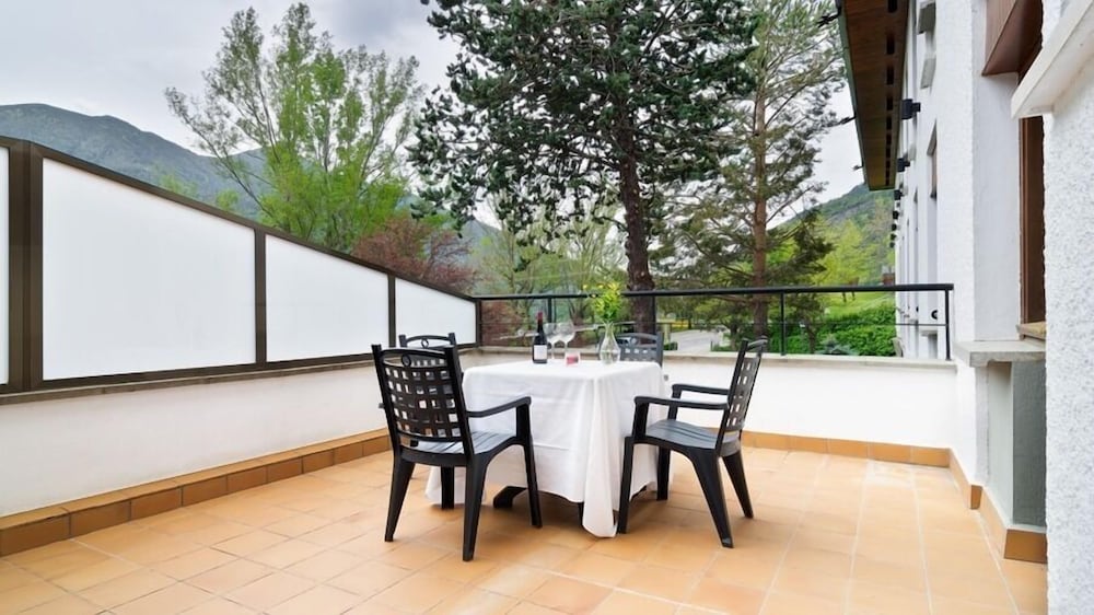 Фото Hotel Silken Ordesa