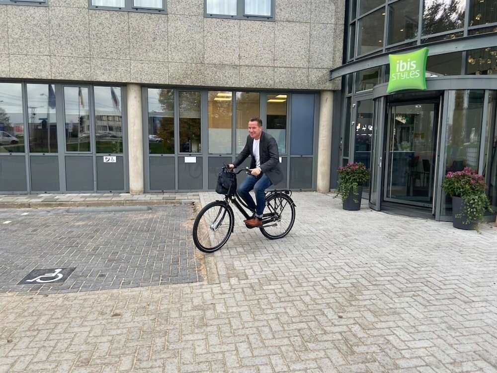 Фото Ibis Styles Almere