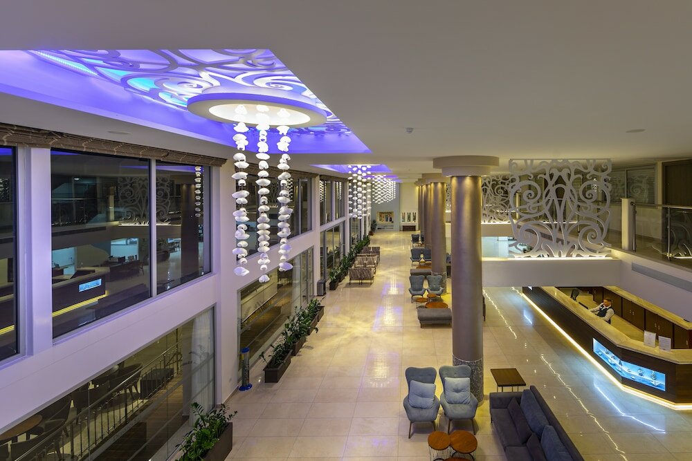 Фото Tofinis Hotel