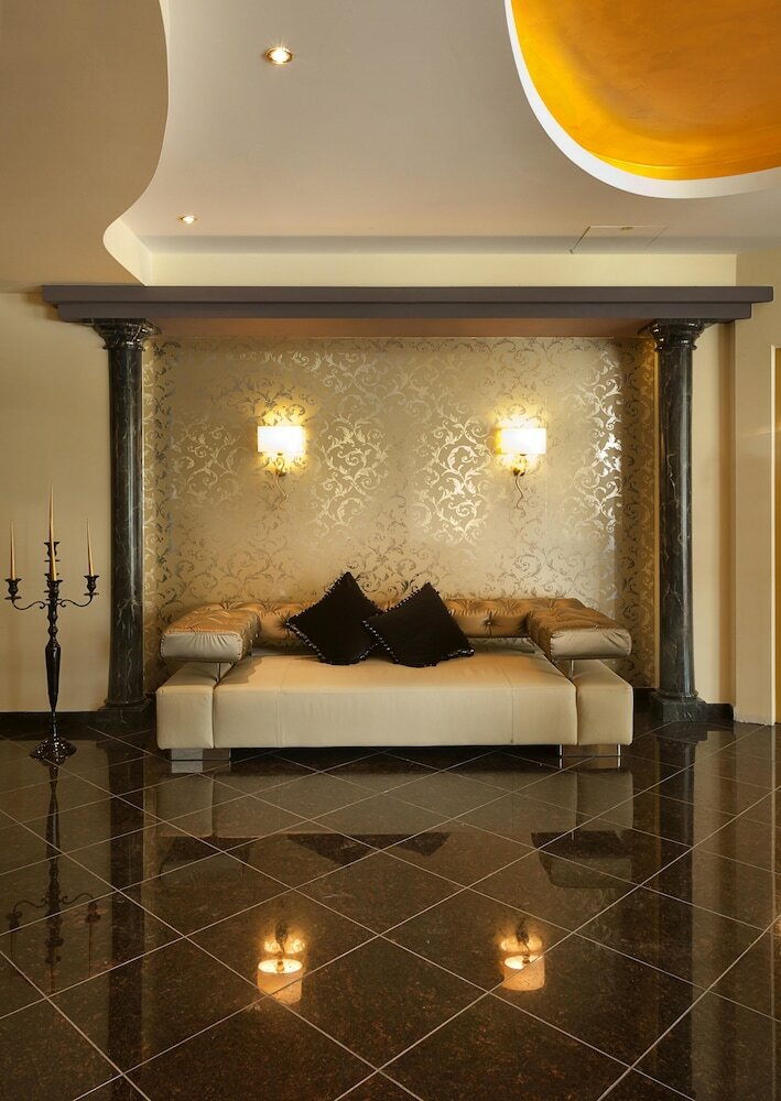 Фото Schlosskrone