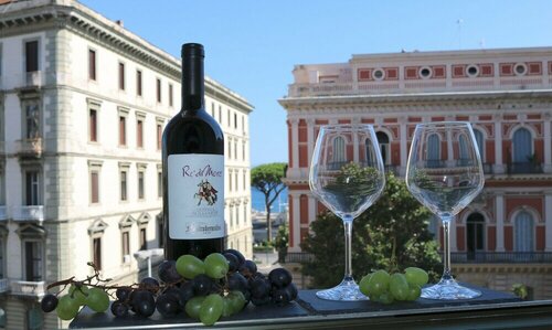 Гостиница Suite Napoli Riviera в Неаполе