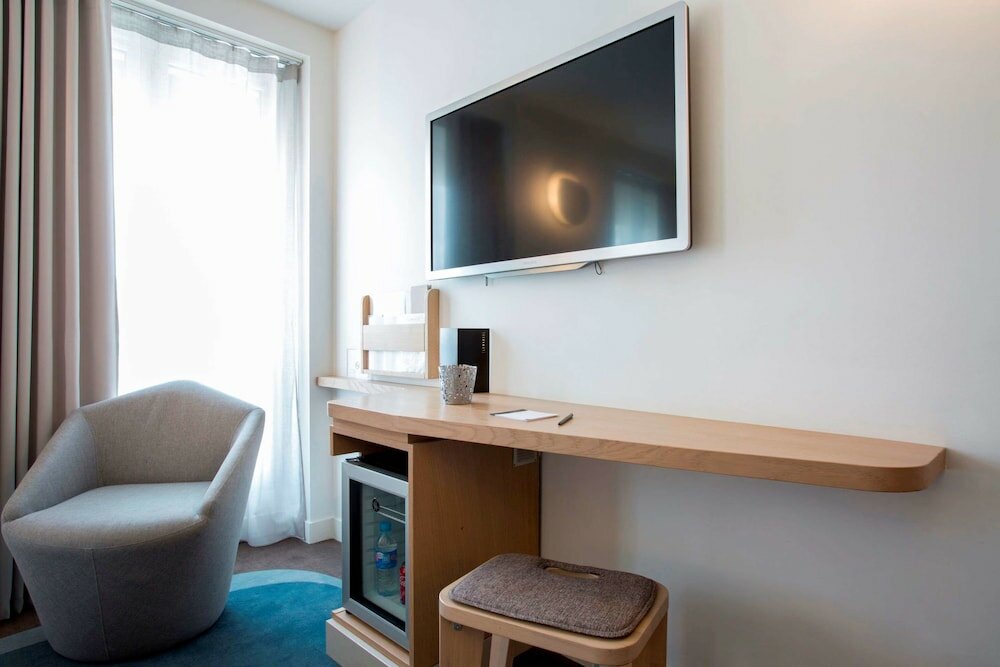 Фото Hotel Le Marcel Paris Gare de l'Ést