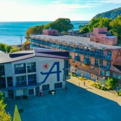 Гостиница Aton Family Hotel в Джубге