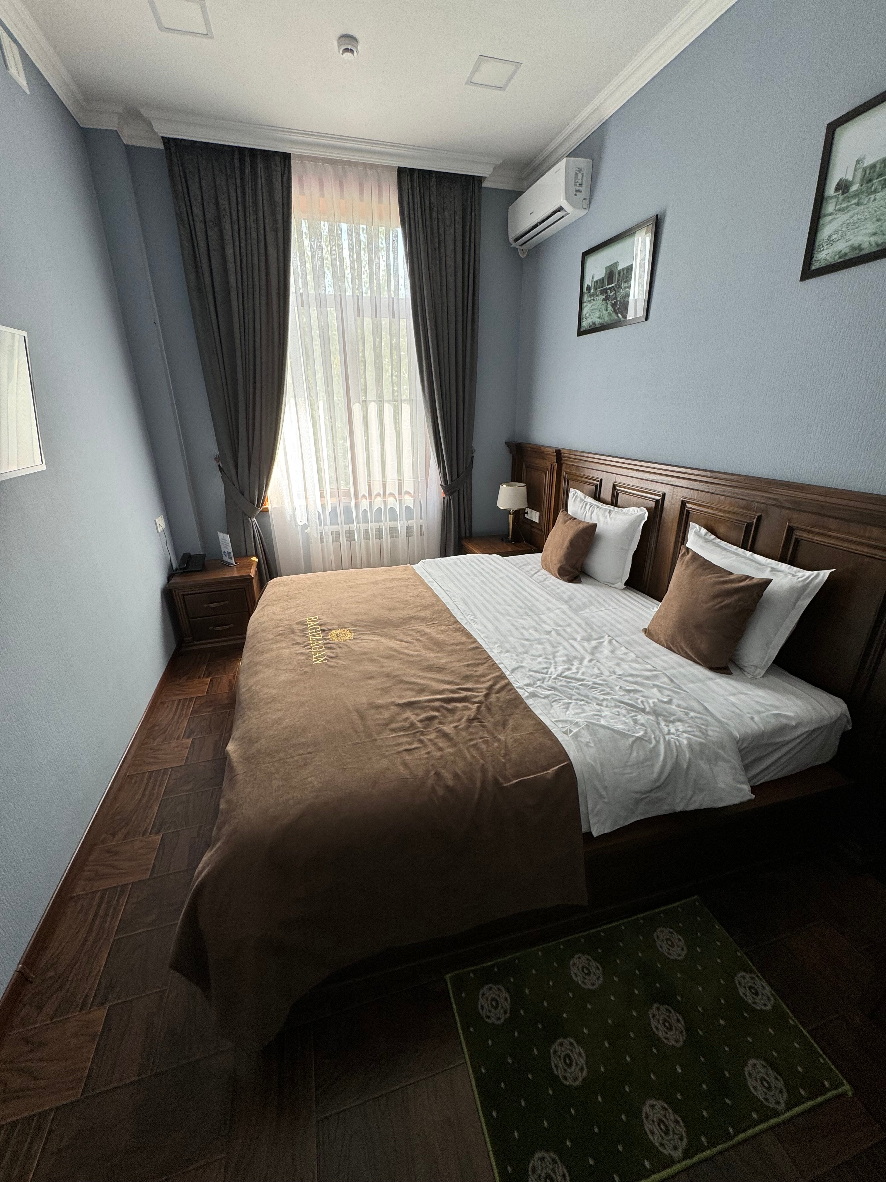 Фото Bagizagan Hotel