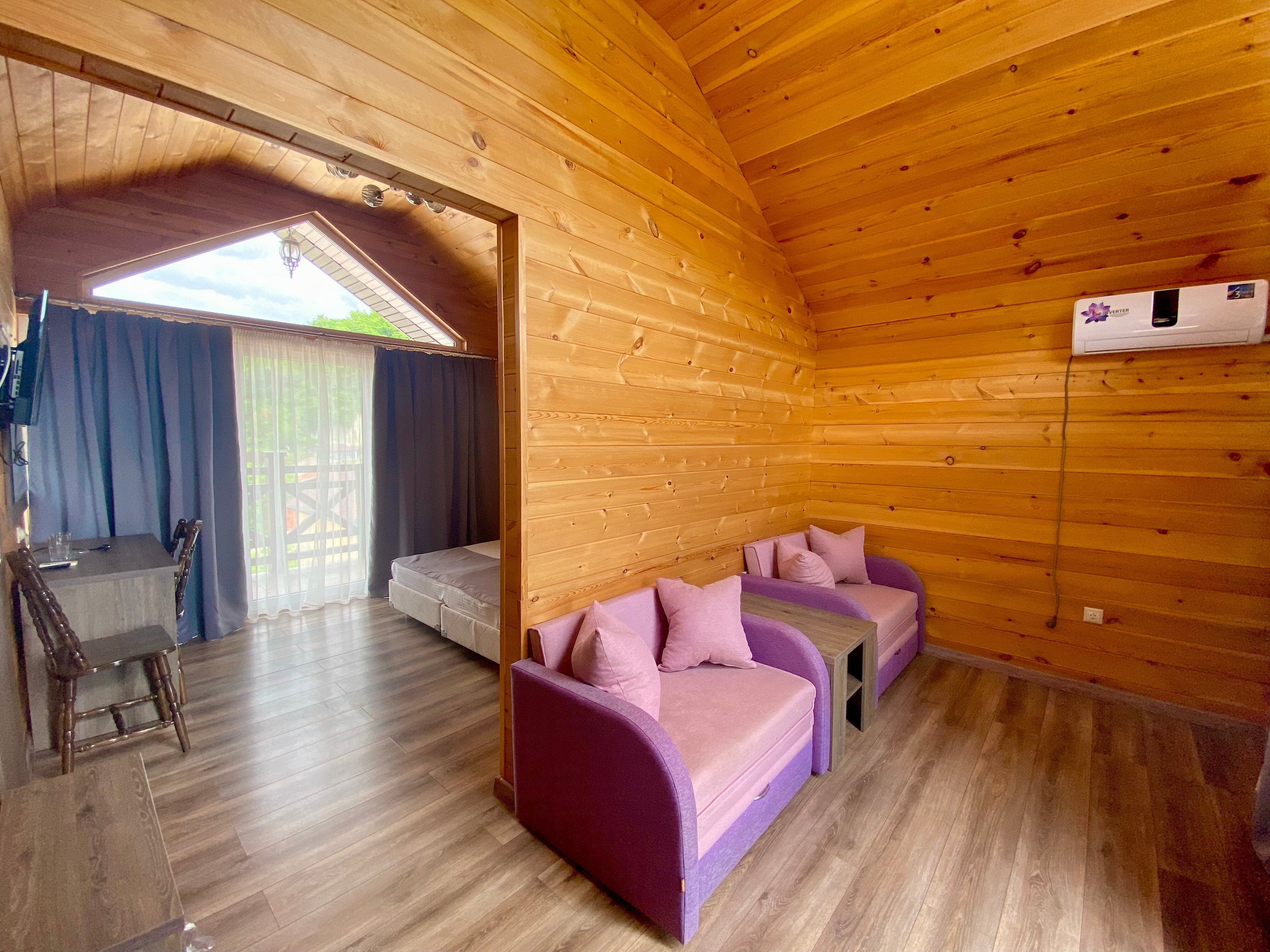 Фото Golden House